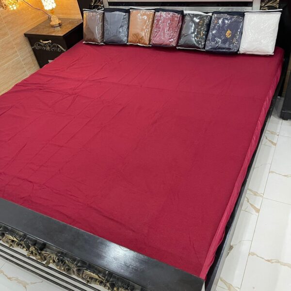 100% Waterproof Mattress Cover / Protector