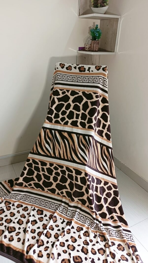 AC Blanket/ Fleece Blanket PTR-100 - Image 2