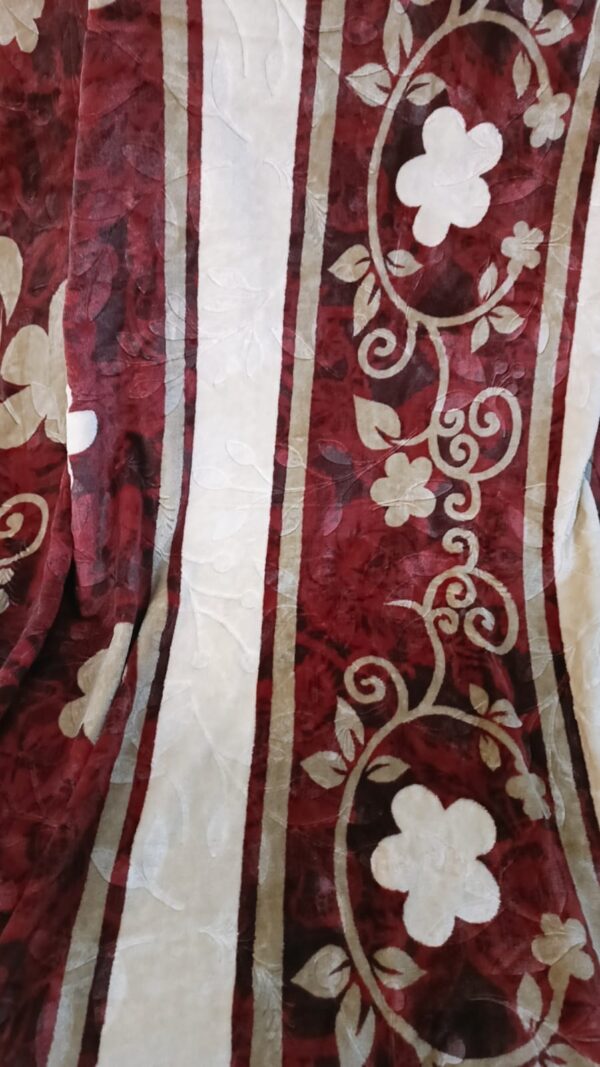 Irani Emboss Double Blanket (017-IRB) - Image 2